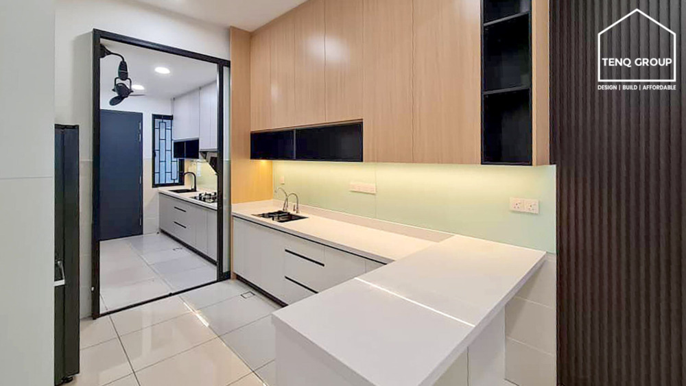 Add vertical storage for small kitchens in condos and terraces
