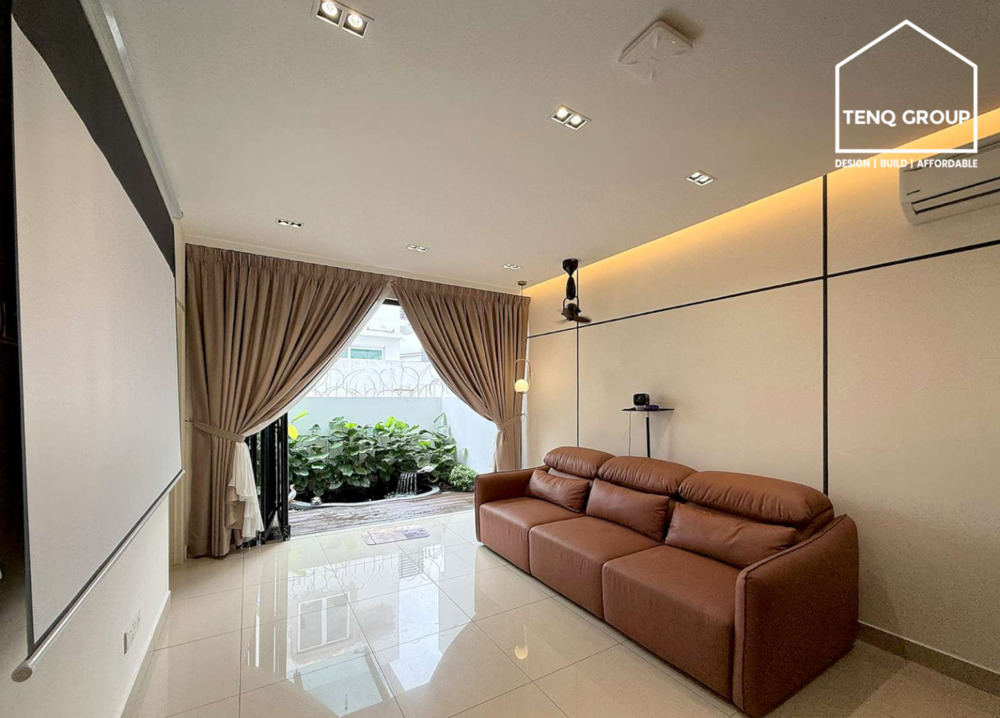 Connecting with outdoors for room interior
