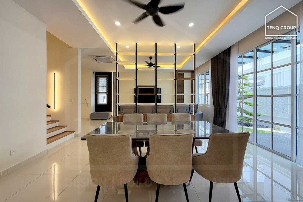 Having natural light for the living hall design
